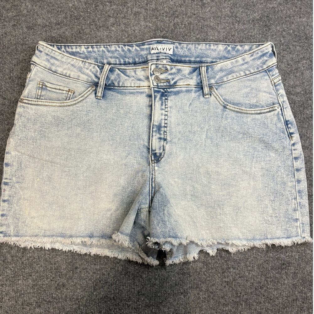 Ava & Viv Denim Shorts 18W Light Wash High Rise Distressed Raw Hem